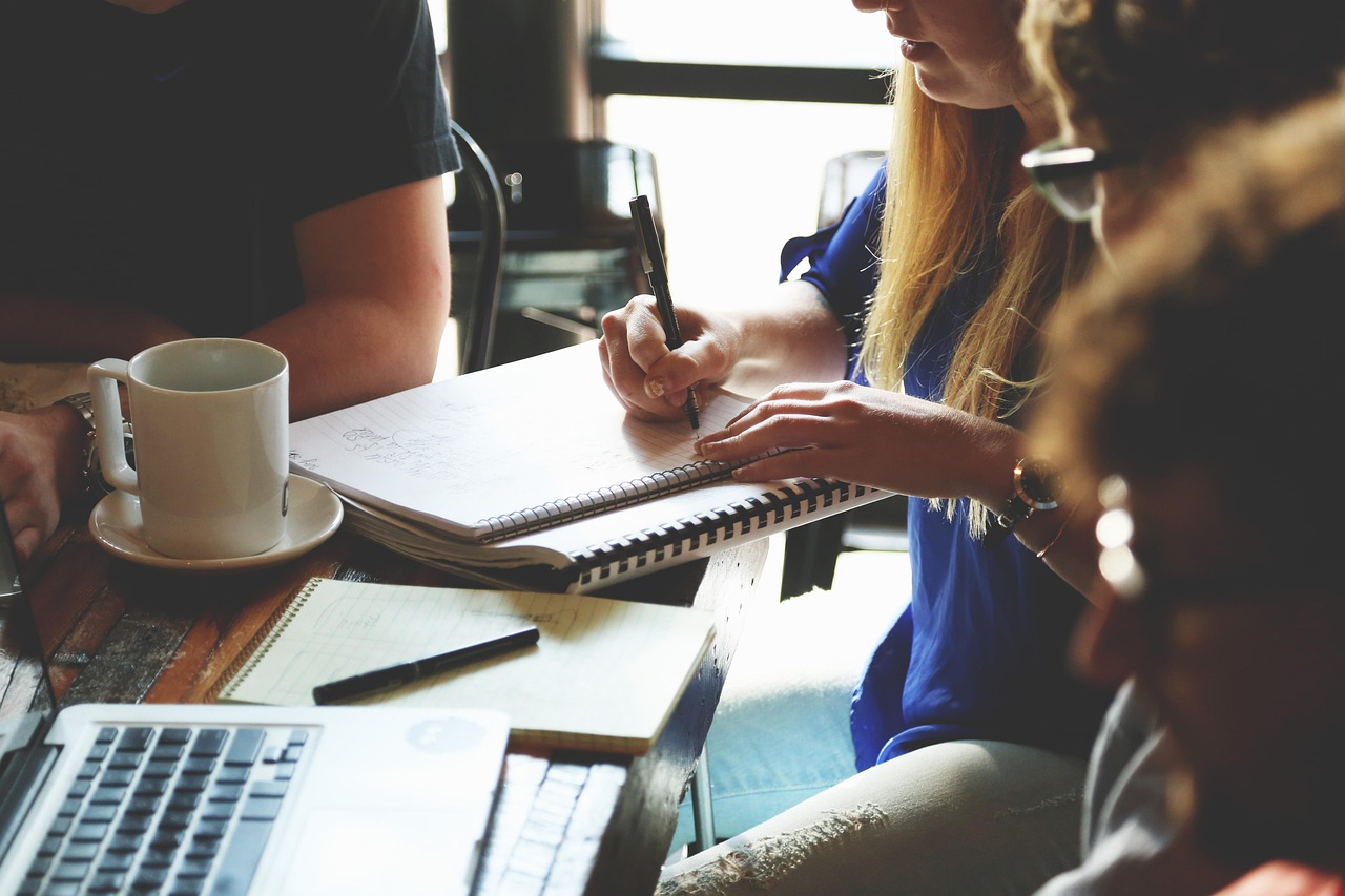 Comment construire un business plan convaincant qui séduit les investisseurs? découvrez comment élaborer un business plan efficace pour structurer votre projet, convaincre vos partenaires et assurer le succès de votre entreprise.