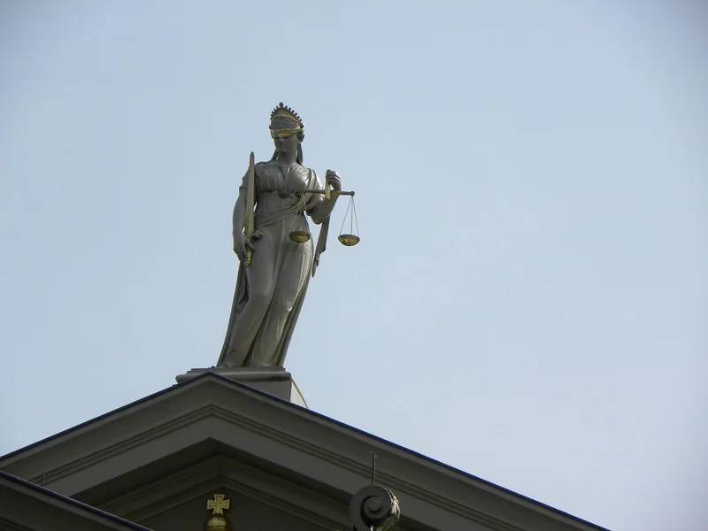 Préméditation et guet-apens : les pièges de la procédure